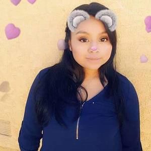 Meet your Posher, Ines